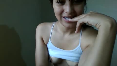 samdavis_ online show from March 4, 3:07 pm