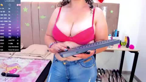 Snapshot of sammy_mature_ chatting on March 1, 1:32 am Sammy online show from March 1, 1:32 am