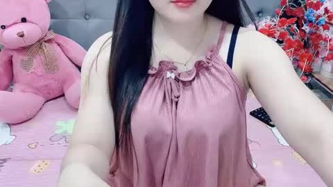 sanami_sian_ online show from November 5, 9:25 am