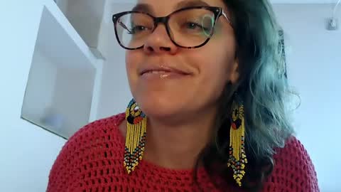 Sandra online show from May 1, 1:47 pm