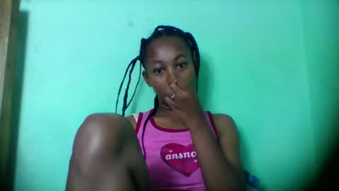 sandra1253099 online show from February 26, 4:55 am