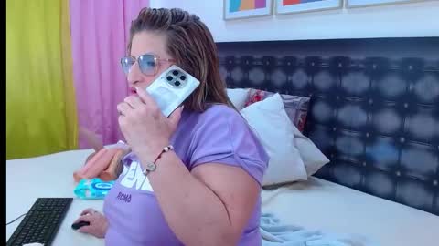 SANDRA online show from March 21, 10:42 am