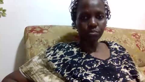 sandra online show from March 15, 6:43 pm