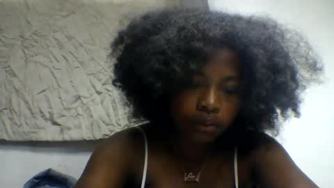 sandraalyd online show from July 14, 10:21 am