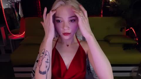 Sandy  online show from January 23, 1:19 am