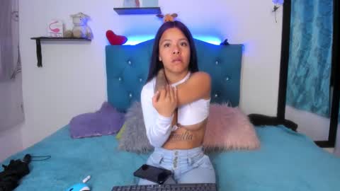 Sandy ass 69 online show from December 2, 2:46 am