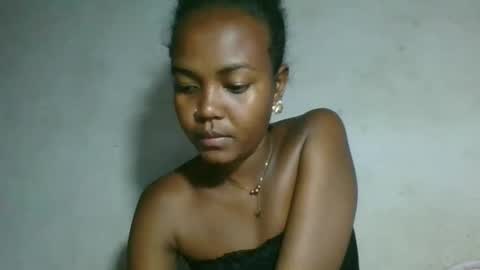 sanelie09 online show from March 1, 11:43 am