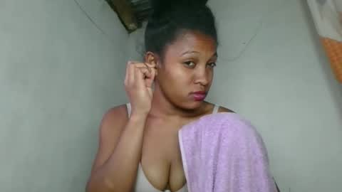 sanelie09 online show from November 9, 5:58 am