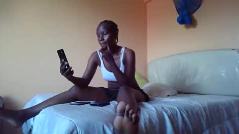 santalicious online show from May 7, 7:34 am