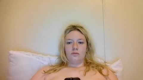 sara9920 online show from April 30, 1:11 am