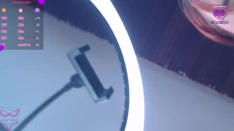 Sara... online show from March 8, 9:57 am