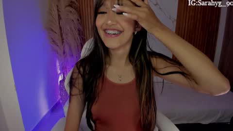 S A R A online show from March 20, 1:32 am