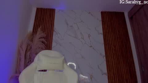 S A R A online show from March 21, 8:19 am