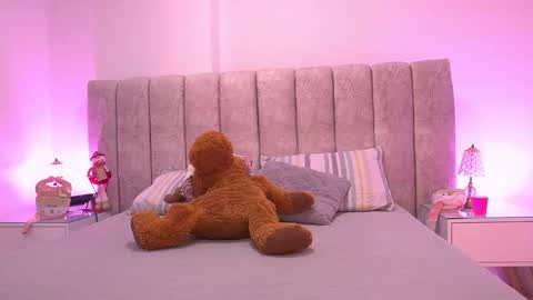 sara_lopee1 online show from December 22, 11:57 am