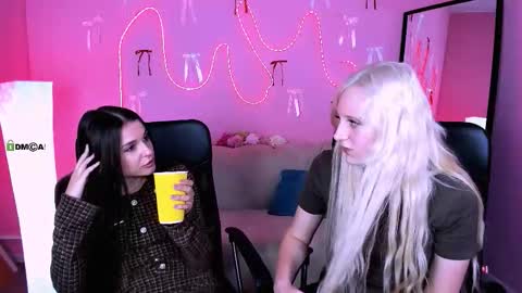 Sara online show from March 21, 11:59 am