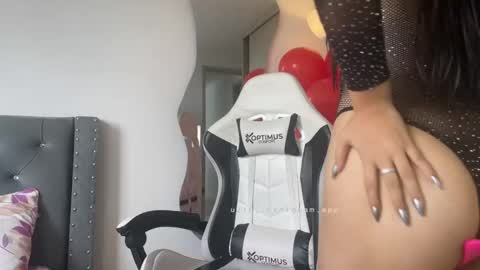 Sara online show from February 17, 2:49 pm