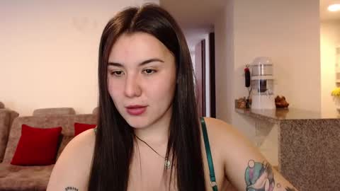 Snapshot of sara_sunrise_ chatting on October 10, 6:13 pm Sara online show from October 10, 6:13 pm