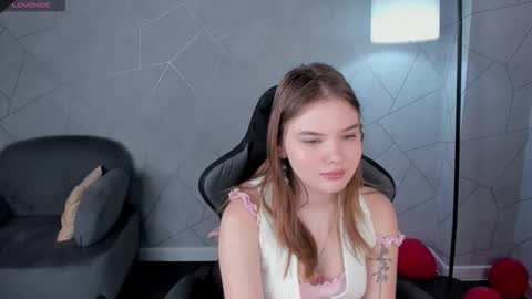 Sara online show from February 28, 4:45 am