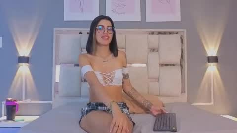 sara online show from September 11, 3:29 am