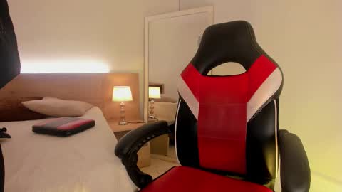 Sara online show from November 24, 2:02 am