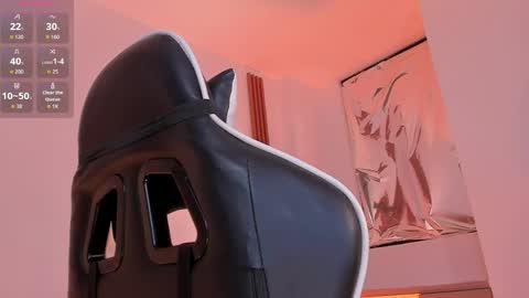 sara cavali online show from April 23, 10:45 pm