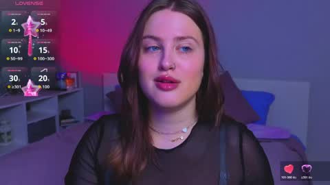 Sarah online show from April 16, 11:51 pm