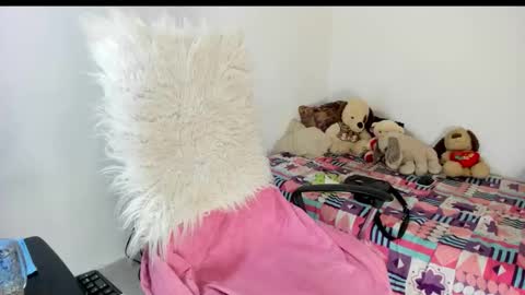 Sarah online show from October 31, 9:46 am