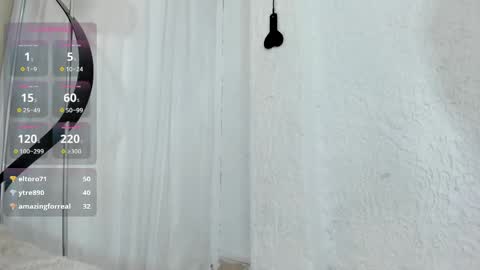 sarah_temptation online show from May 16, 12:24 am