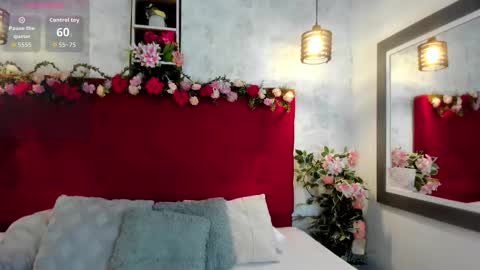 sara online show from September 18, 4:22 am