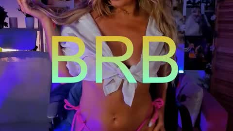 Divine Sarah NONUDE model online show from October 24, 11:39 am