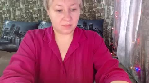 Snapshot of sarakatherin chatting on February 3, 5:40 am Sara online show from February 3, 5:40 am