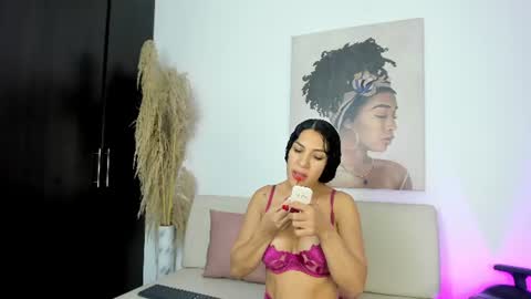 Sara online show from June 19, 12:52 pm