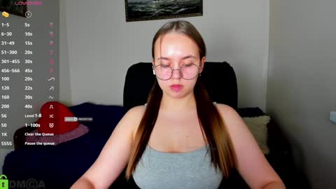 sarali21 online show from January 25, 7:49 pm