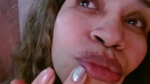 sara online show from September 19, 9:03 pm