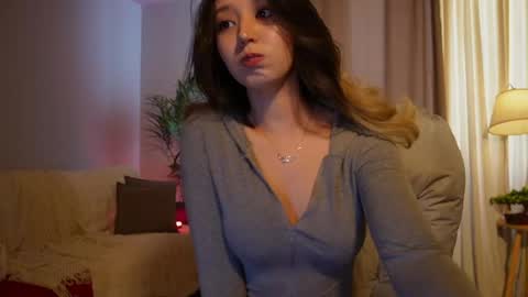 Shara online show from April 13, 3:08 am