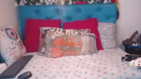 Sara Wills online show from April 17, 2:19 pm