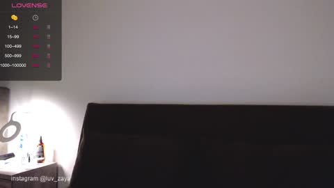 Snapshot of sarinaluv chatting on January 2, 11:27 pm online show from January 2, 11:27 pm