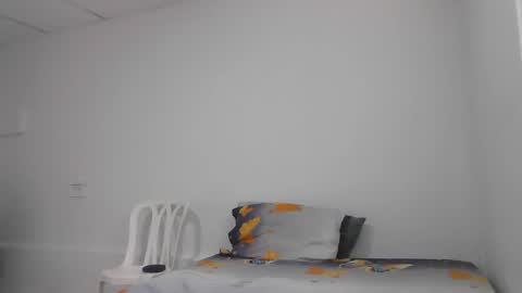 emy online show from February 1, 3:39 pm