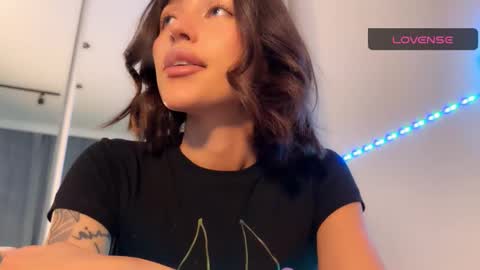 Hi everyone my name is Sasha   online show from November 20, 8:10 pm