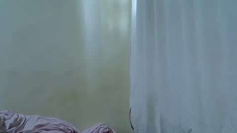 sassy_bella online show from April 6, 10:38 am