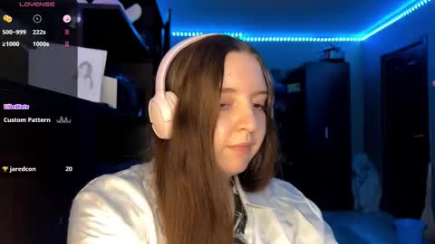 Snapshot of sassy_touch_heat_x3 chatting on September 19, 6:51 pm Marmulka or Mary online show from September 19, 6:51 pm