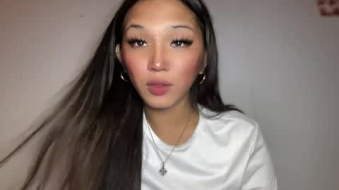 Sassygirl online show from March 24, 11:15 am