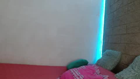 Sativa online show from December 17, 5:47 pm