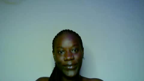 savagetonguee online show from April 20, 6:05 am