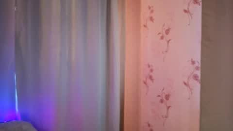 Sophie online show from May 21, 11:03 pm