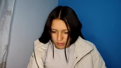 sayuce black online show from December 17, 4:01 am