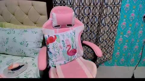 scarlett. online show from February 10, 4:26 am