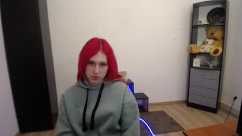 scarlet__flower_ online show from February 26, 11:31 am