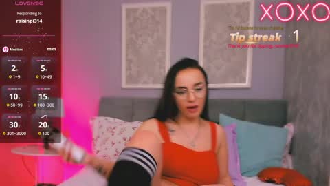 Scarlet online show from April 4, 4:11 am