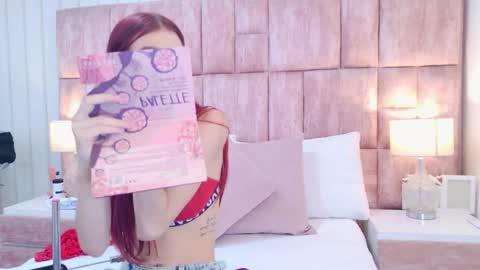 Scarlet Fooxs online show from March 27, 12:06 pm